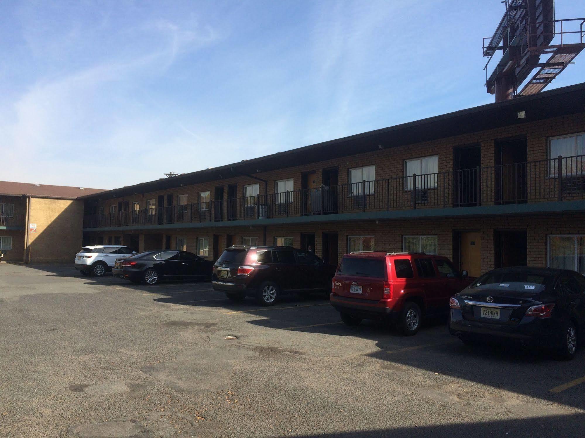 Hudson Plaza Motel Bayonne Jersey City Dış mekan fotoğraf