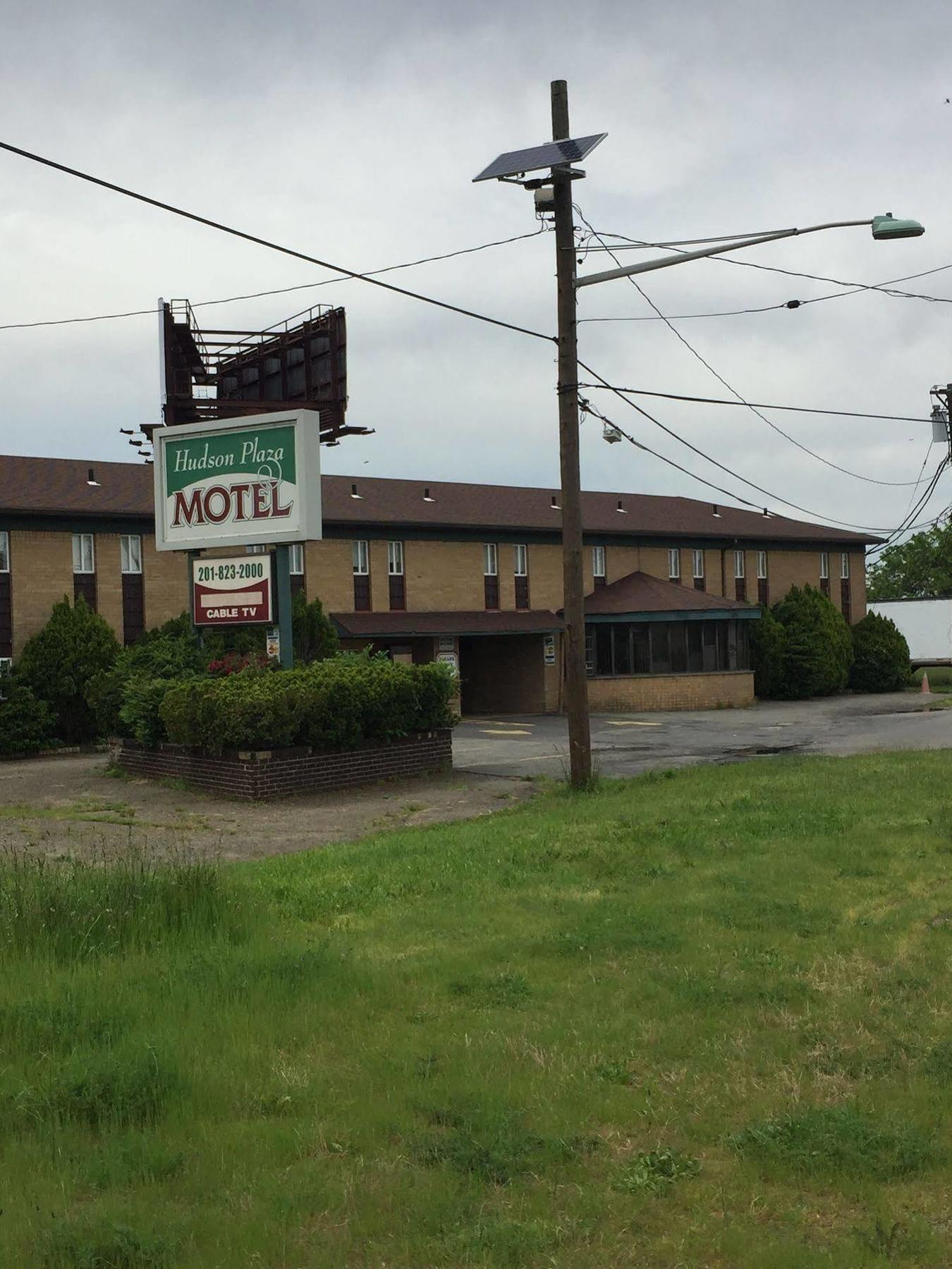 Hudson Plaza Motel Bayonne Jersey City Dış mekan fotoğraf